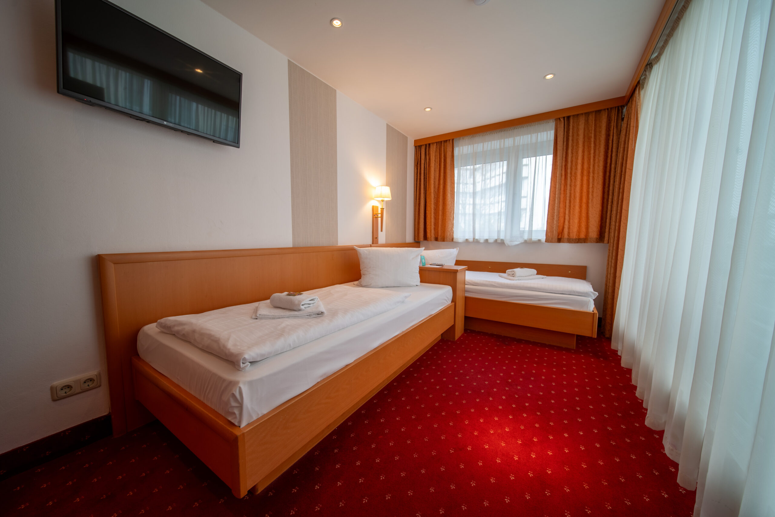 HOTEL_MONDIAL-7 HOTEL_MONDIAL-7